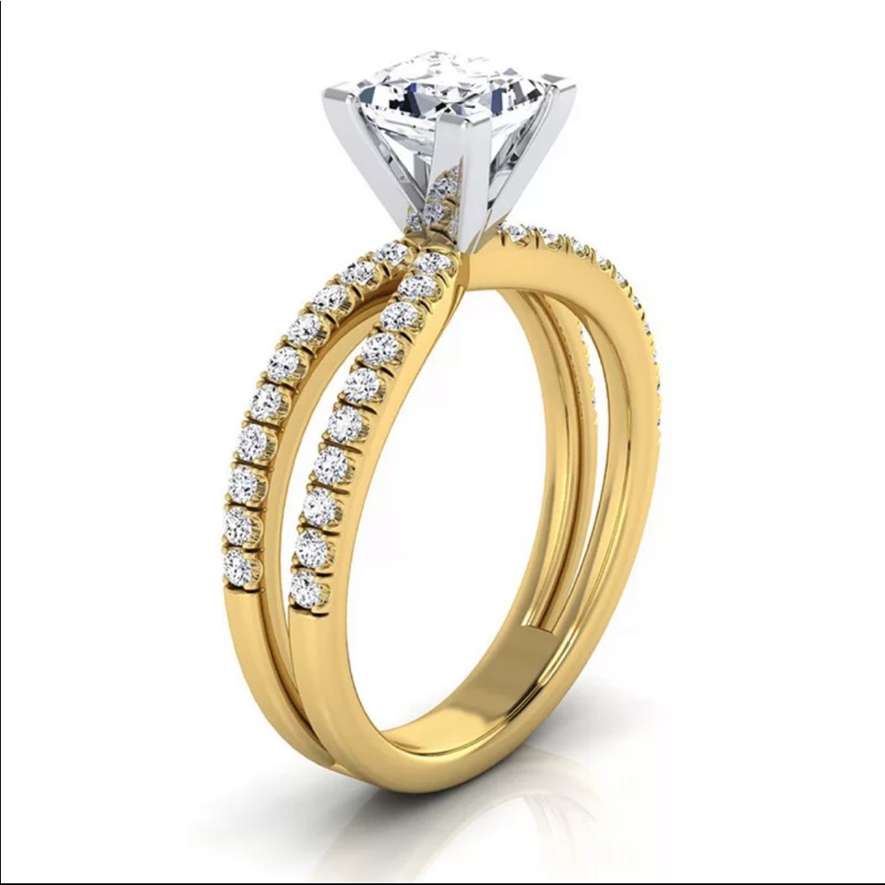 New Women’s Yellow Gold Square Cut Diamond Ring - Picture 1 of 2